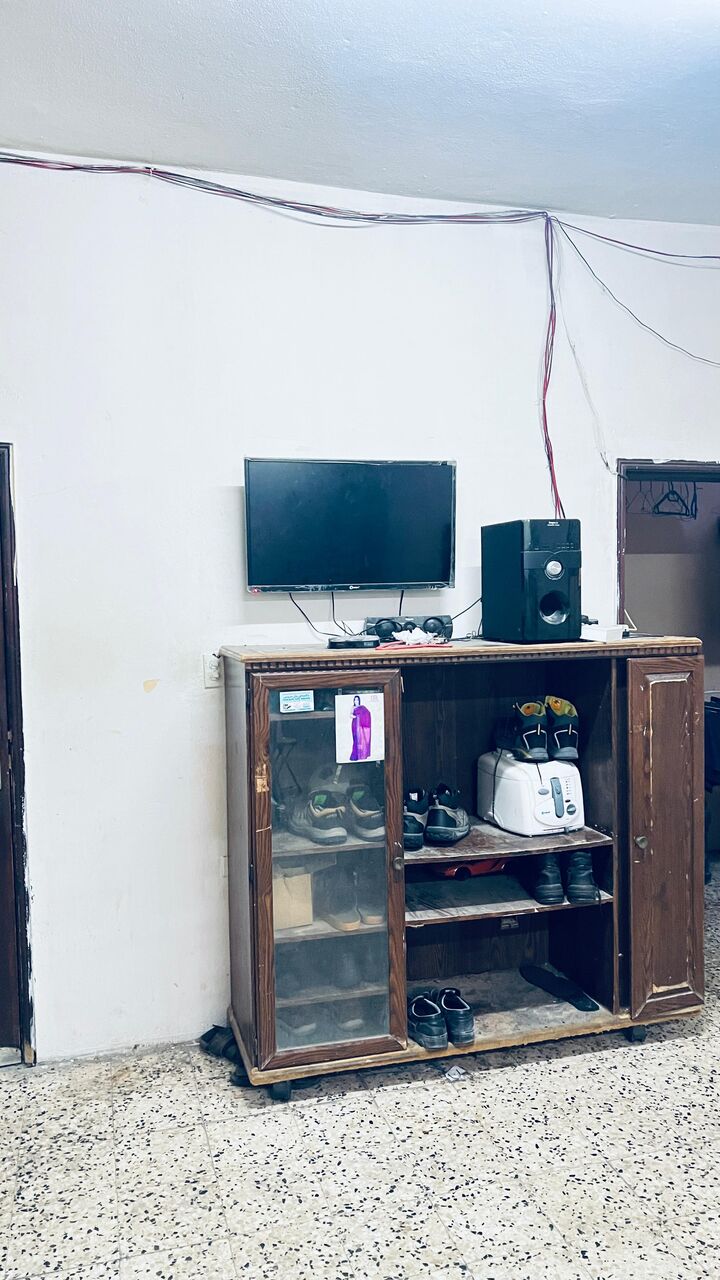 Al Jubail Al Balad, Housing Exchanges, SAR 320/month,  Studio,  For 3 Month -950 Including  Current And Water