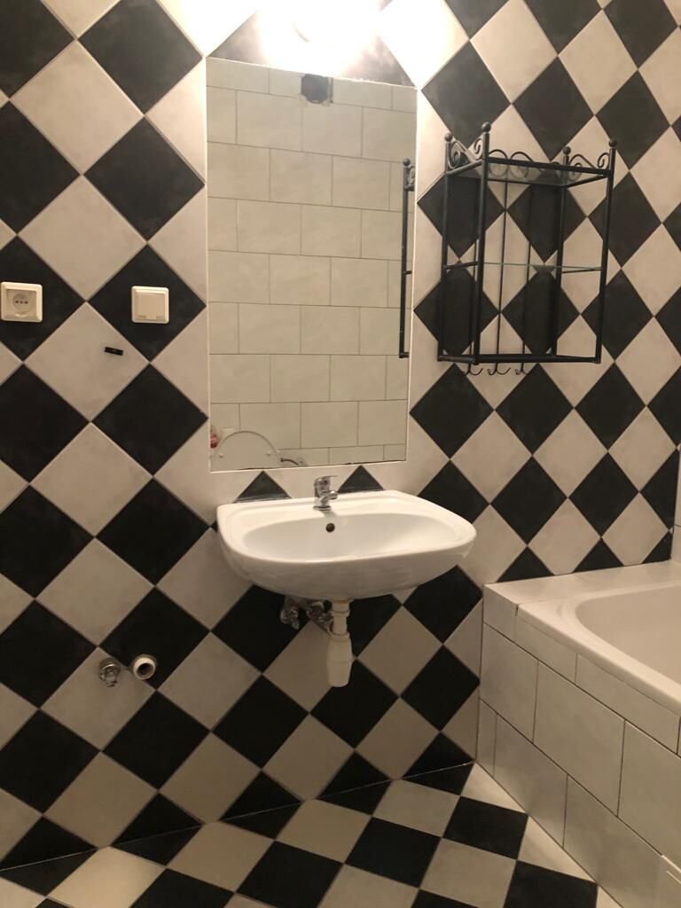 Warsaw, Apartments, Flats, Houses & Villas, EUR 1100/month,  Furnished,  3 BR,  60 Sq. Meter,  Modern 3-Bedroom Apartment With Large Balcony &ndash; Only 100 M From Metro Kondratowicza