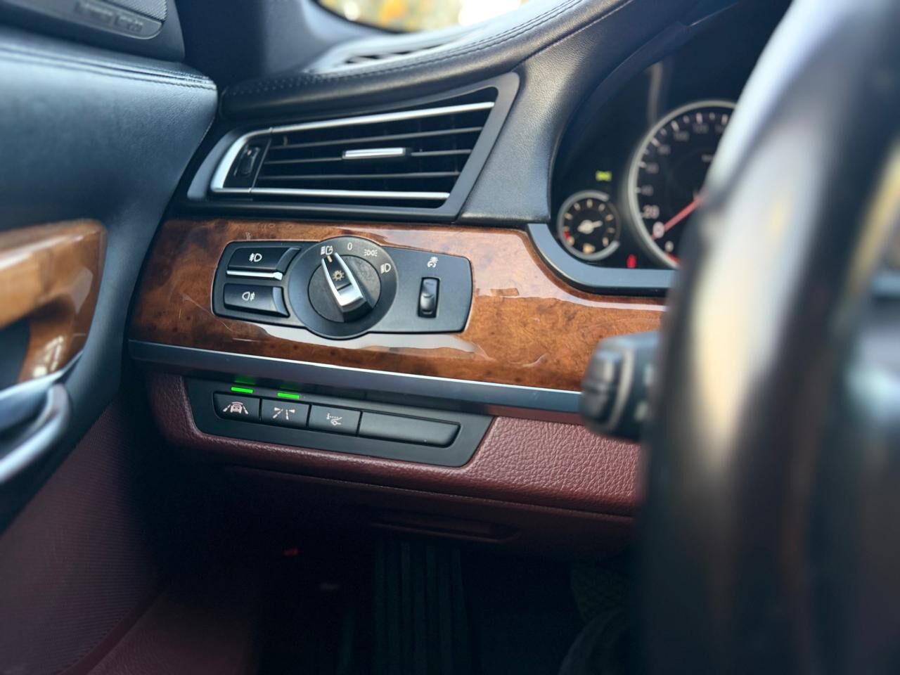 Al Faisaliyah, Vehicles, Cars & Trucks , SAR 60000,  BMW 730 LI,  2015,  Automatic,  240000 KM,   BMW 730Li (Used)  Gray Color Naghi