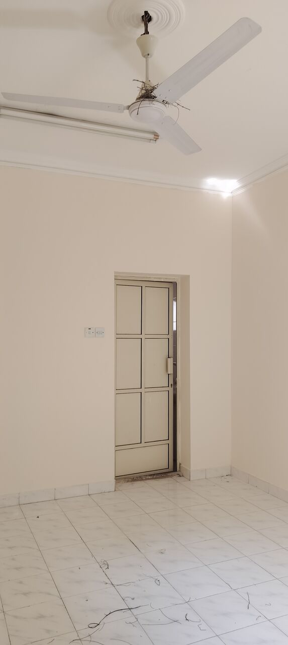 East Riffa, Rooms for Rent, BHD 75,  75 BHD 1 Room With Attached Bathroom Single Lady Need