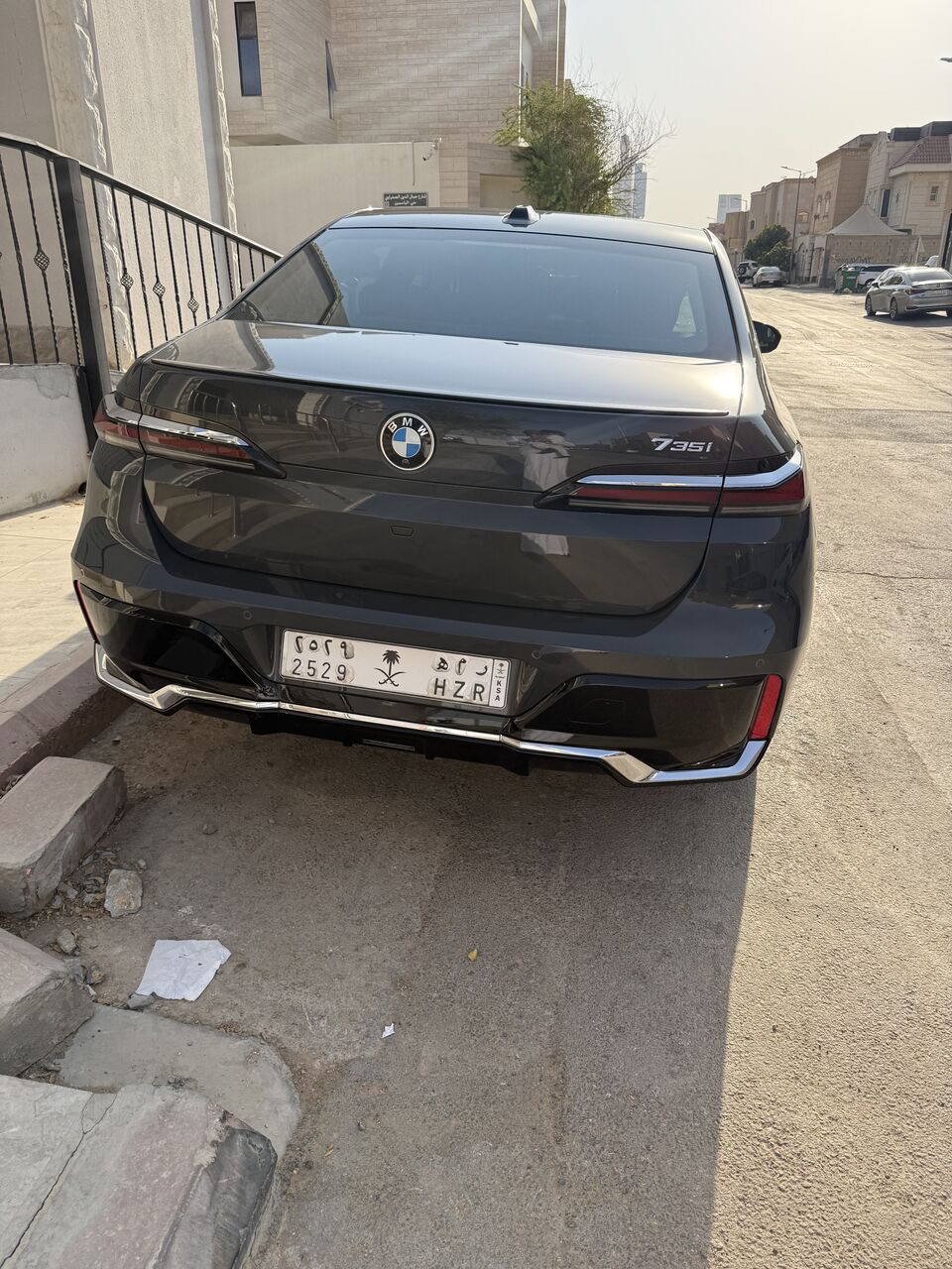 Riyadh, Vehicles, Cars & Trucks , SAR 365000,  Bmw 735,  2024,  Automatic,  27286 KM,  Excellent Condition, I V6 -