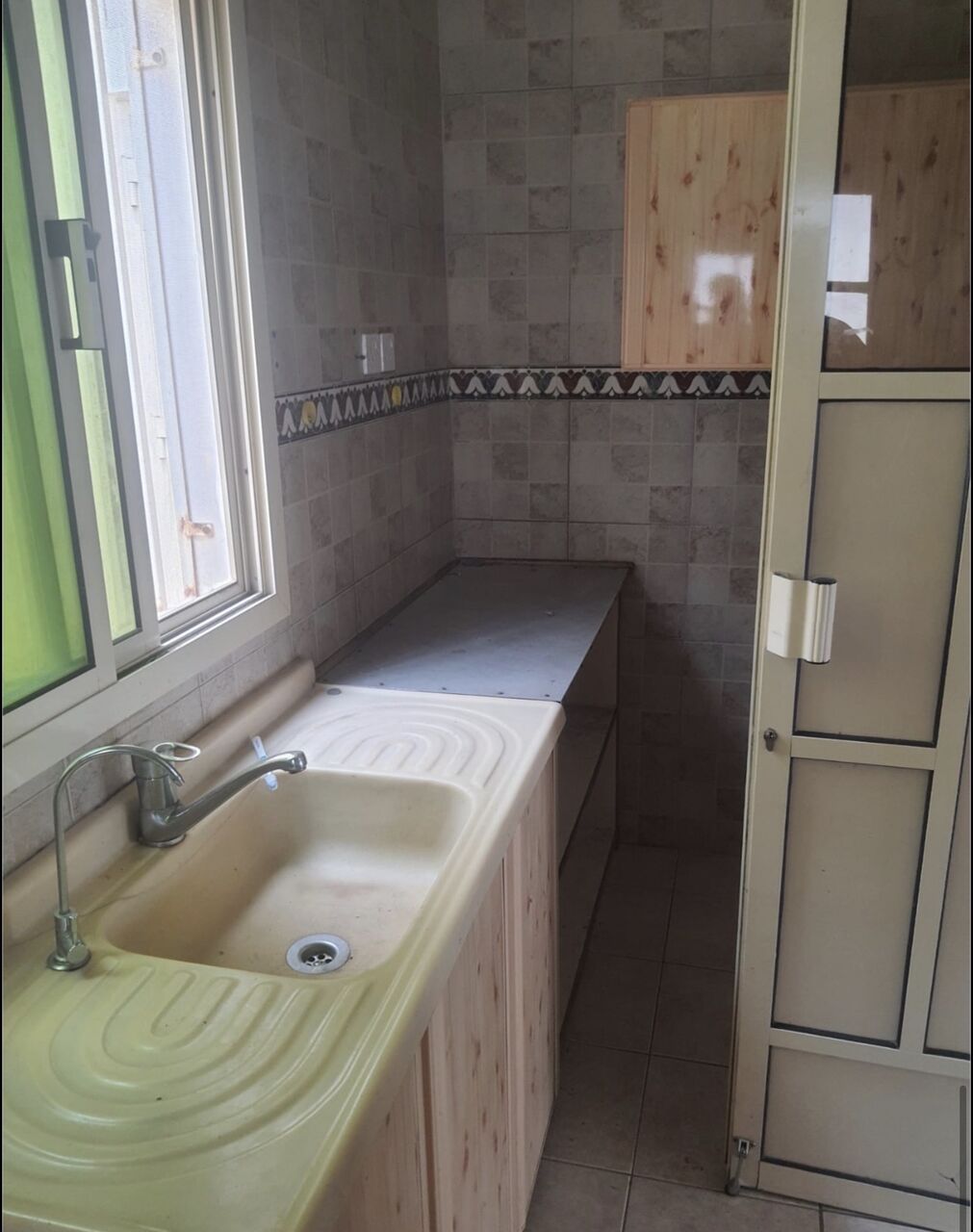 Jidhafs, Apartments, Flats, Houses & Villas, BHD 110/month,  2 BR,  For Rent: Apartment In Jidhafs Below Market Price.