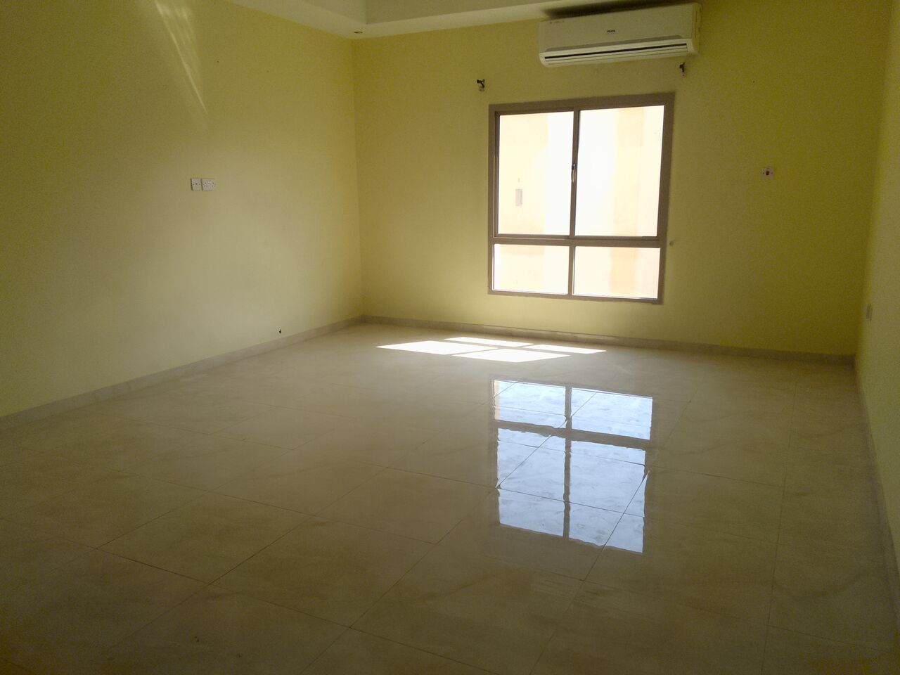 Tubli, Apartments, Flats, Houses & Villas, BHD 180/month,  2 BR,  2 Bedroom Semi-furnished Flat With Pets Allowed
