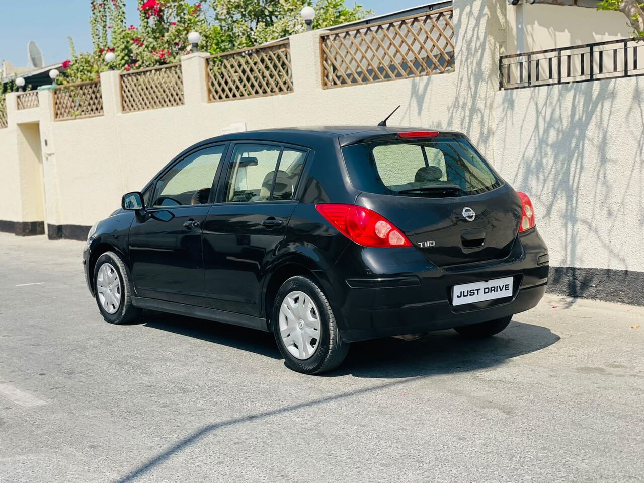 Segaya, Vehicles, Cars & Trucks , BHD 1650,  Nissan Tiida,  2011,  Automatic,  220000 KM,    MODEL WITH ONE YEAR PASSING AND INSURANCE CALL OR WATSAPP ON 35400768