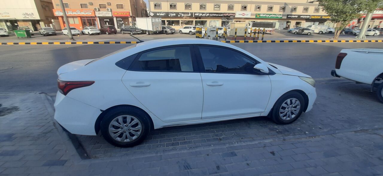 Al Malaz, Vehicles, Cars & Trucks , SAR 28000,  Hyundai Accent,  2019,  Automatic,  190000 KM,    Good Condition Office Used Only