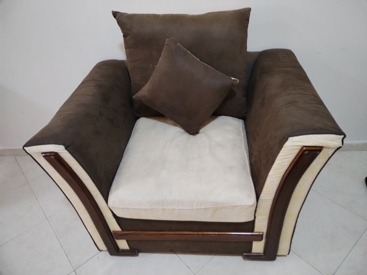 Riyadh, Furniture, SAR 250,  Sofa