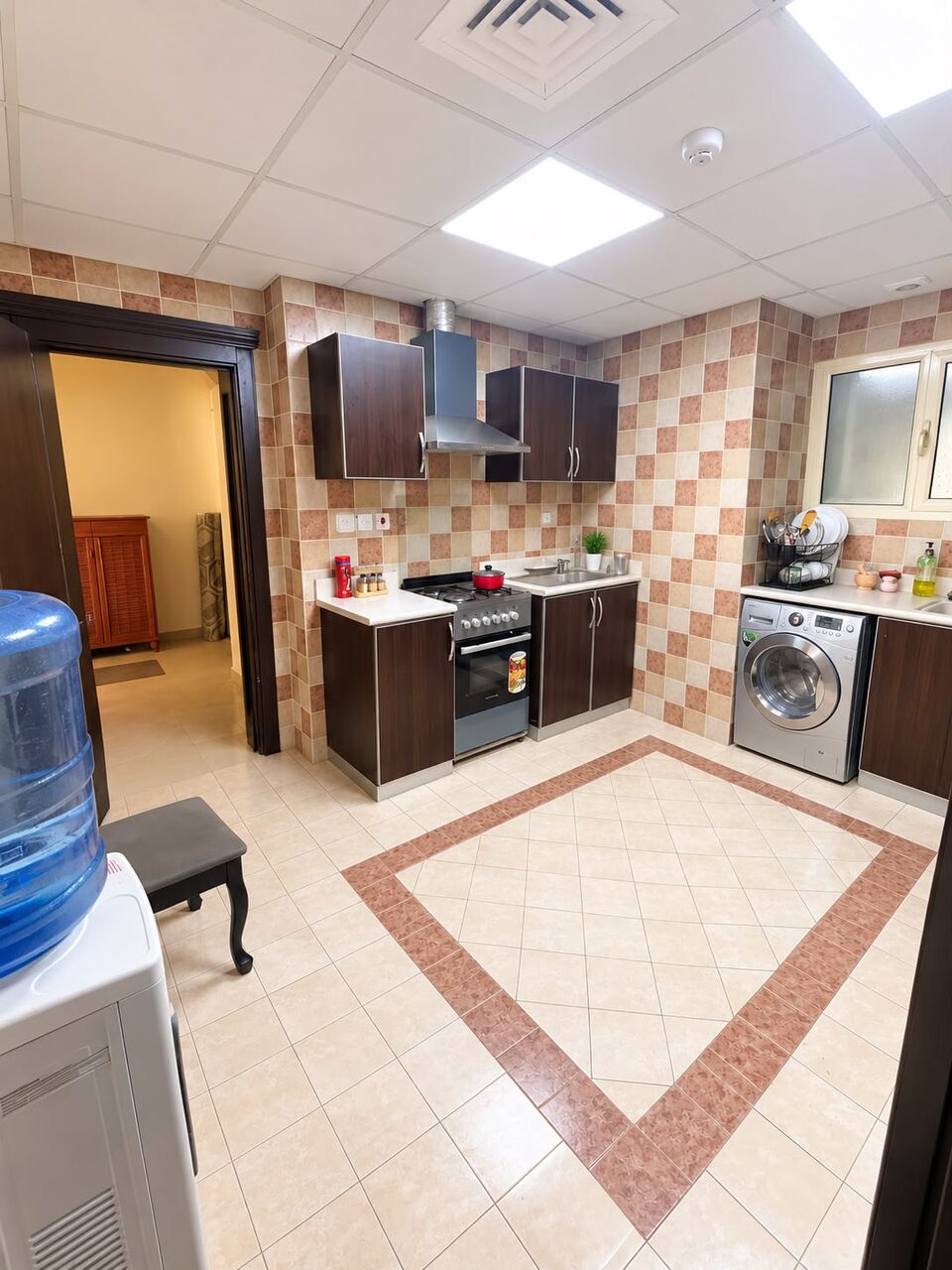 Juffair, Apartments, Flats, Houses & Villas, BHD 133/month,  3 BR,  190 Sq. Meter,  One Room In A 3bhk Flat(no Broker)