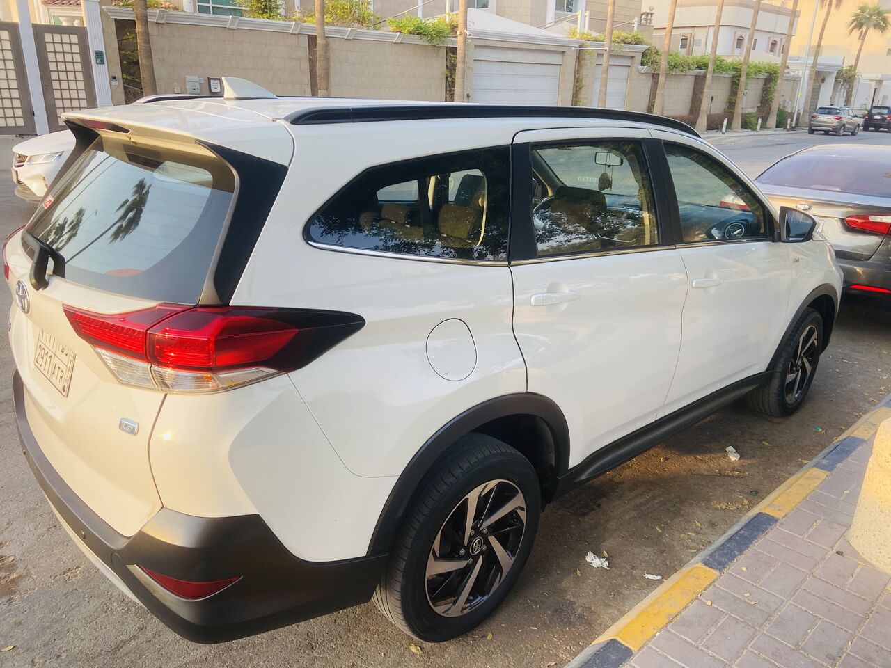 Olaya, Vehicles, Cars & Trucks , SAR 48,  Toyota Rush,  2023,  Automatic,  90000 KM,   For Sale