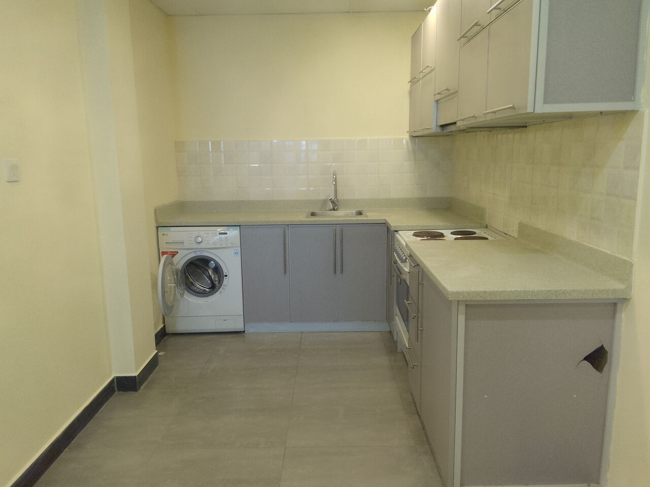Adliya, Apartments, Flats, Houses & Villas, BHD 310/month,  2 BR,  2 Bedroom Furnished Flat With Ewa