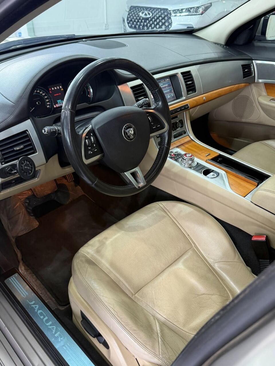 Tubli, Vehicles, Cars & Trucks , BHD 2900,  Jaguar XF,  2014,  Automatic,  158000 KM,