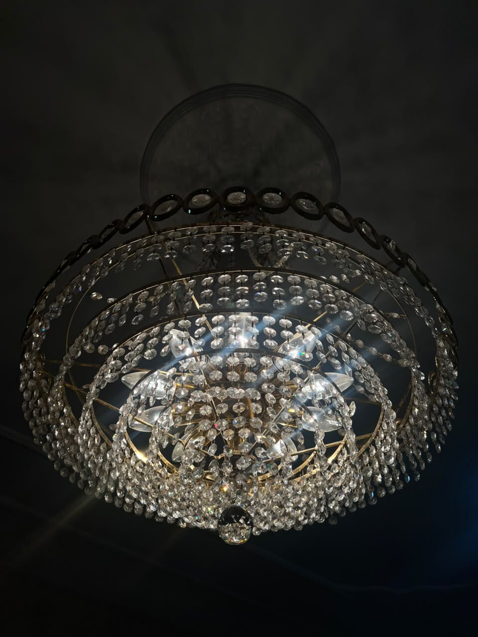 Al Bawadi, Household Items, SAR 450,  Original Crystal Chandelier &ndash; Luxury Large Size