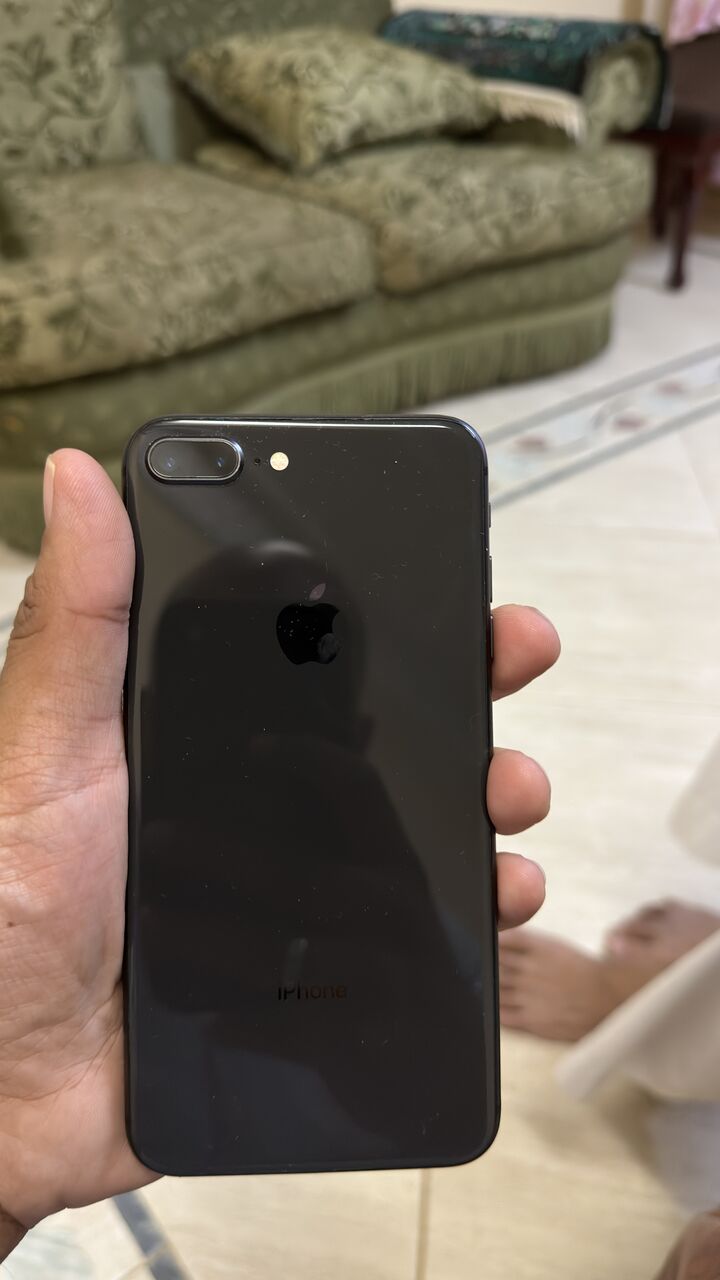 Jeddah, Mobile Phones, SAR 700,  Iphone 8 Plus (64GB)