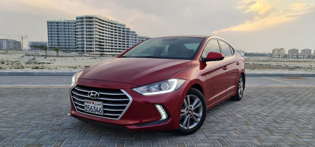 Manama, Vehicles, Cars & Trucks , BHD 3100,  HYUNDAI ELANTRA 2.0,  2017,  Automatic,  90000 KM,  Hyundai Elantra, Single Used Very Clean ,ready To Drive Car.