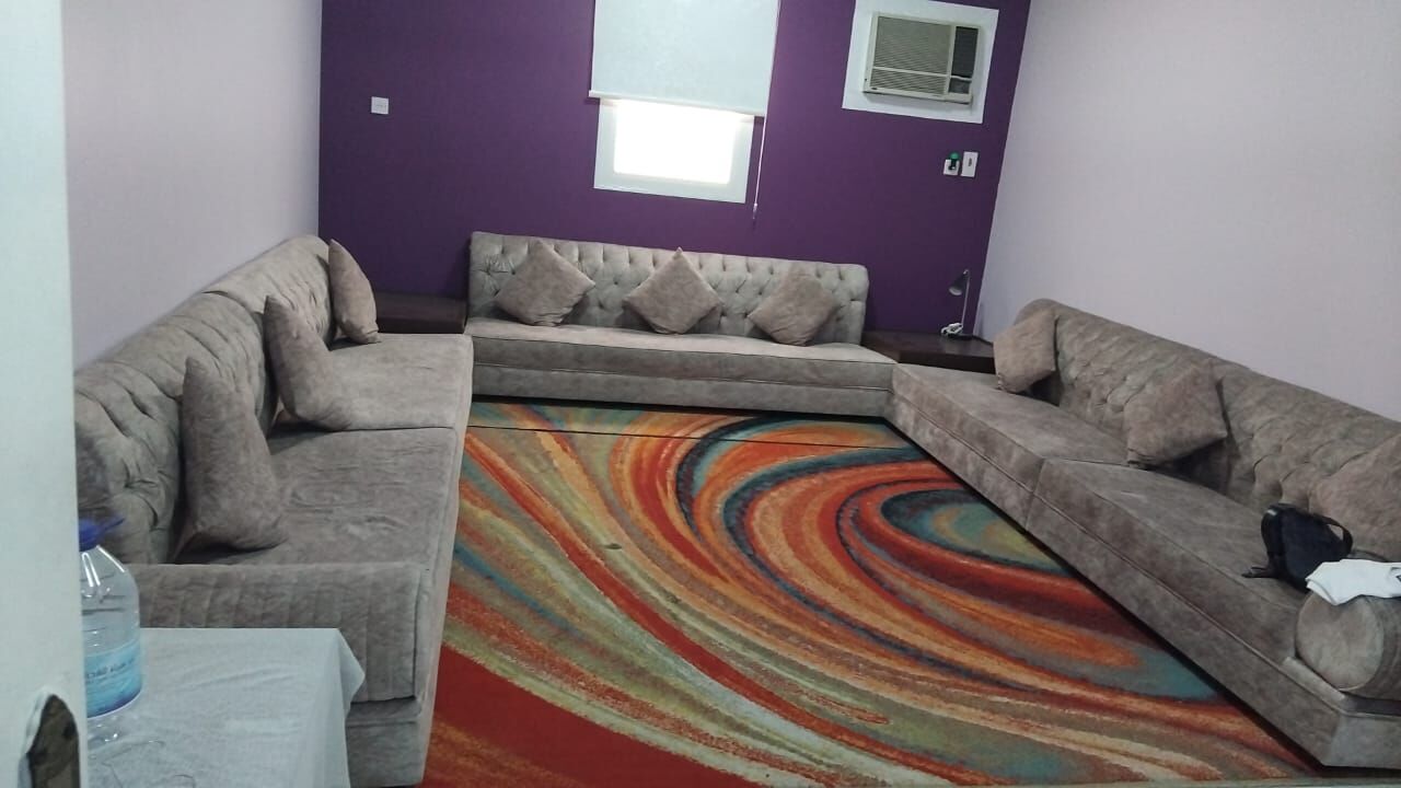 Riyadh, Furniture, SAR 700,  Urgent Sale &ndash; Well-Maintained Living Room Furniture & Wardrobe