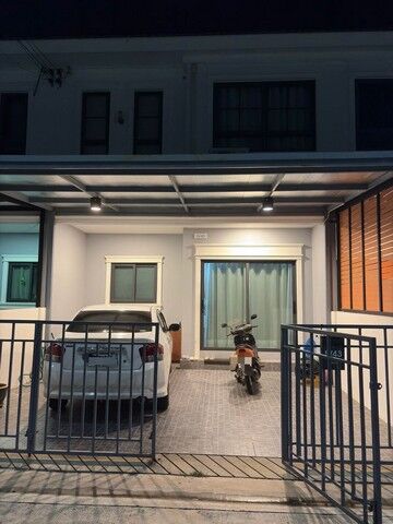 Bangkok, Real Estate For Sale, THB 2600000,  3 BR,  20 Sq. Feet,  ทาวน์โฮมพร้อมอยู่ ใกล้ถนนเส้นหลั