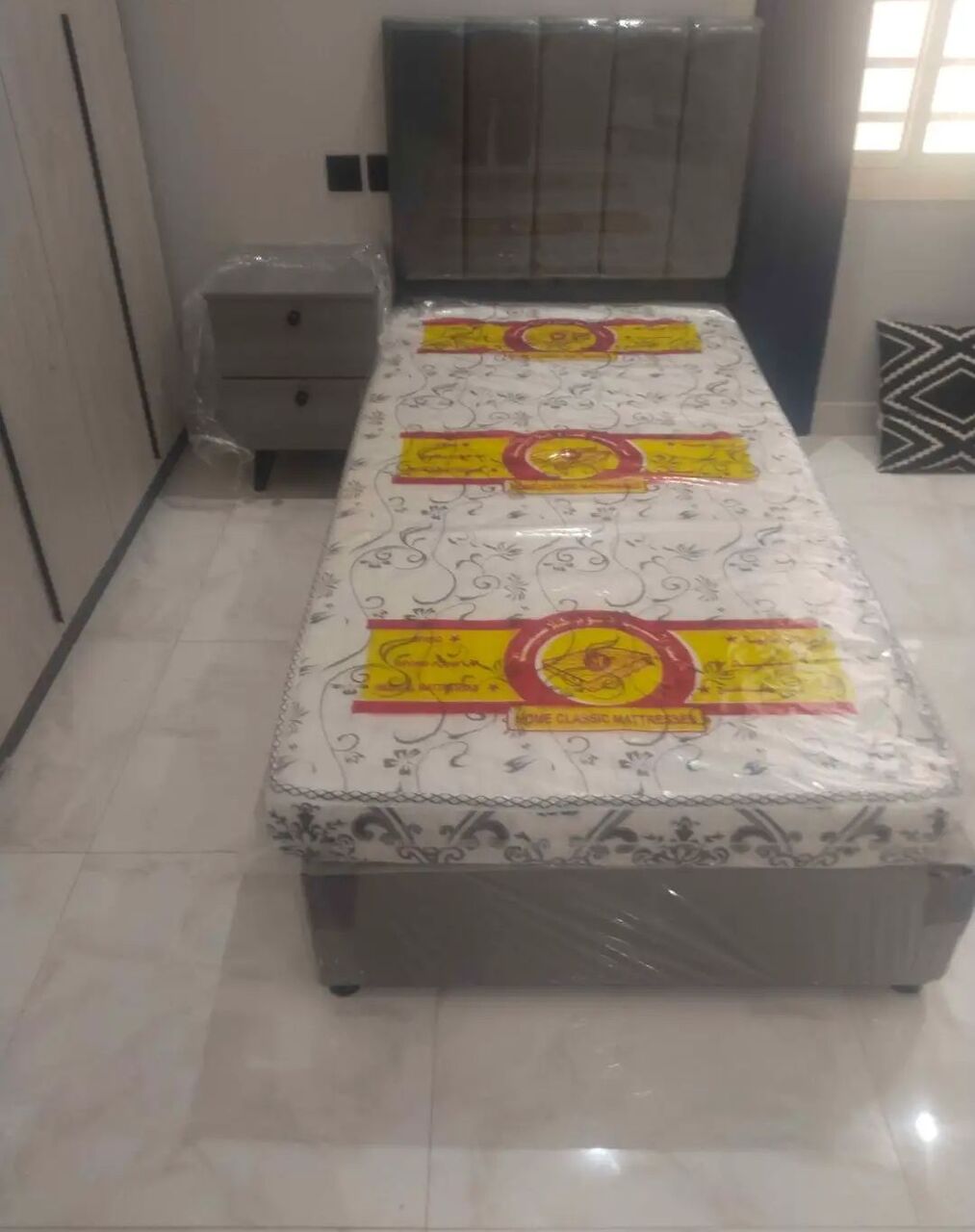 Jeddah, Furniture, SAR 5,  Single Bed Available In Low Price