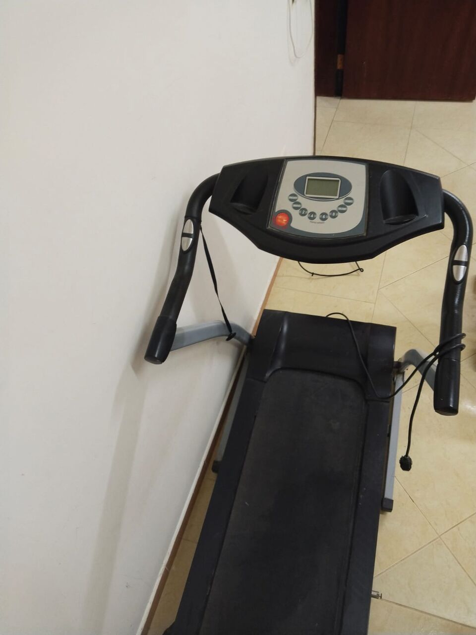 Riyadh, Health & Beauty Items, SAR 200,  Treadmill