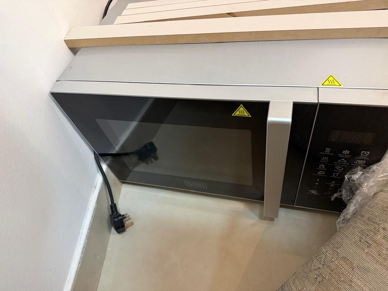 Al Muruj, Appliances, SAR 300,  Microwave
