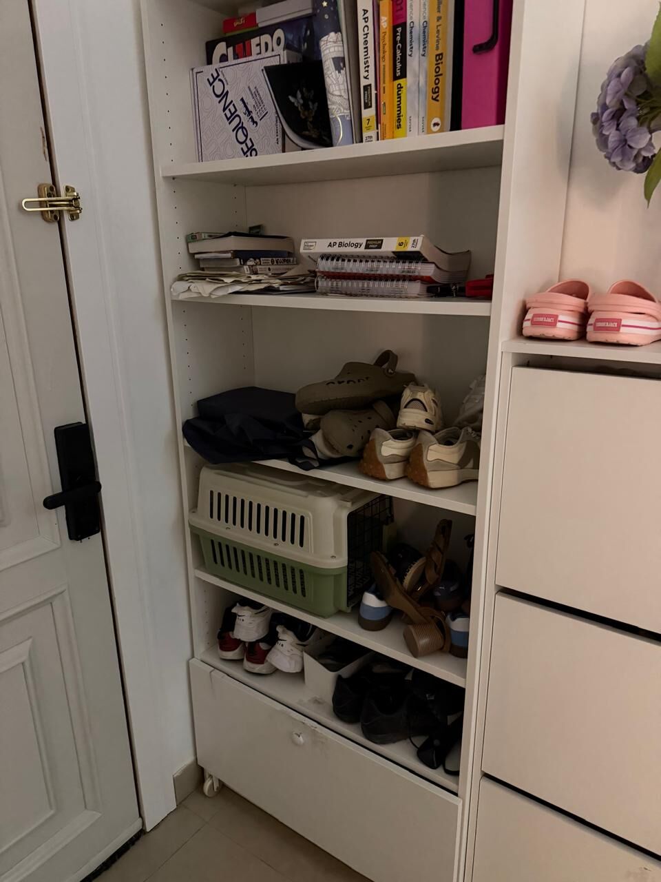 Al Muruj, Furniture, SAR 600,  Bookcases, Cabinets