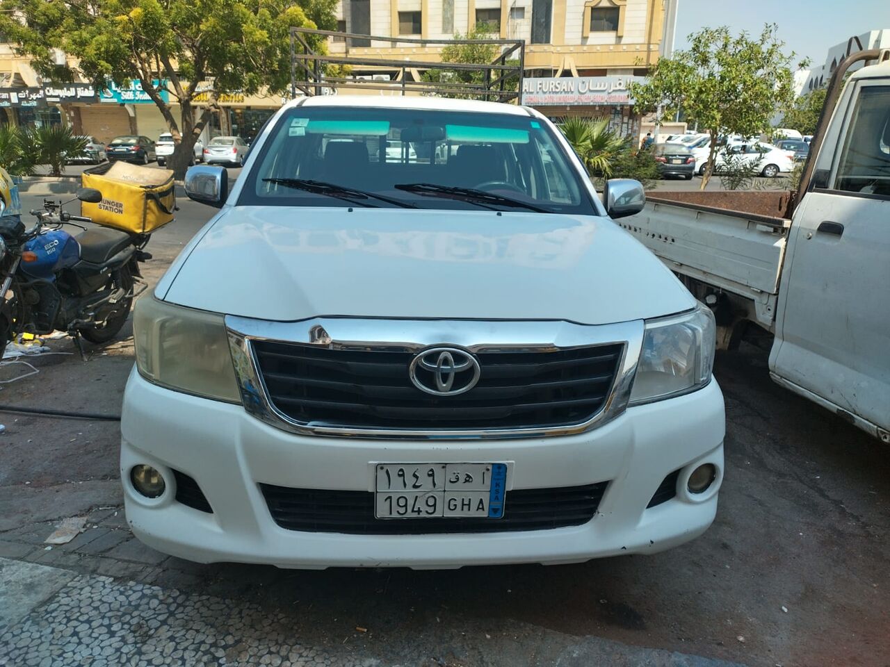 Jeddah, Vehicles, Cars & Trucks , SAR 45000,  Toyota Hilux,  2014,  Manual,  179150 KM,   For Sale