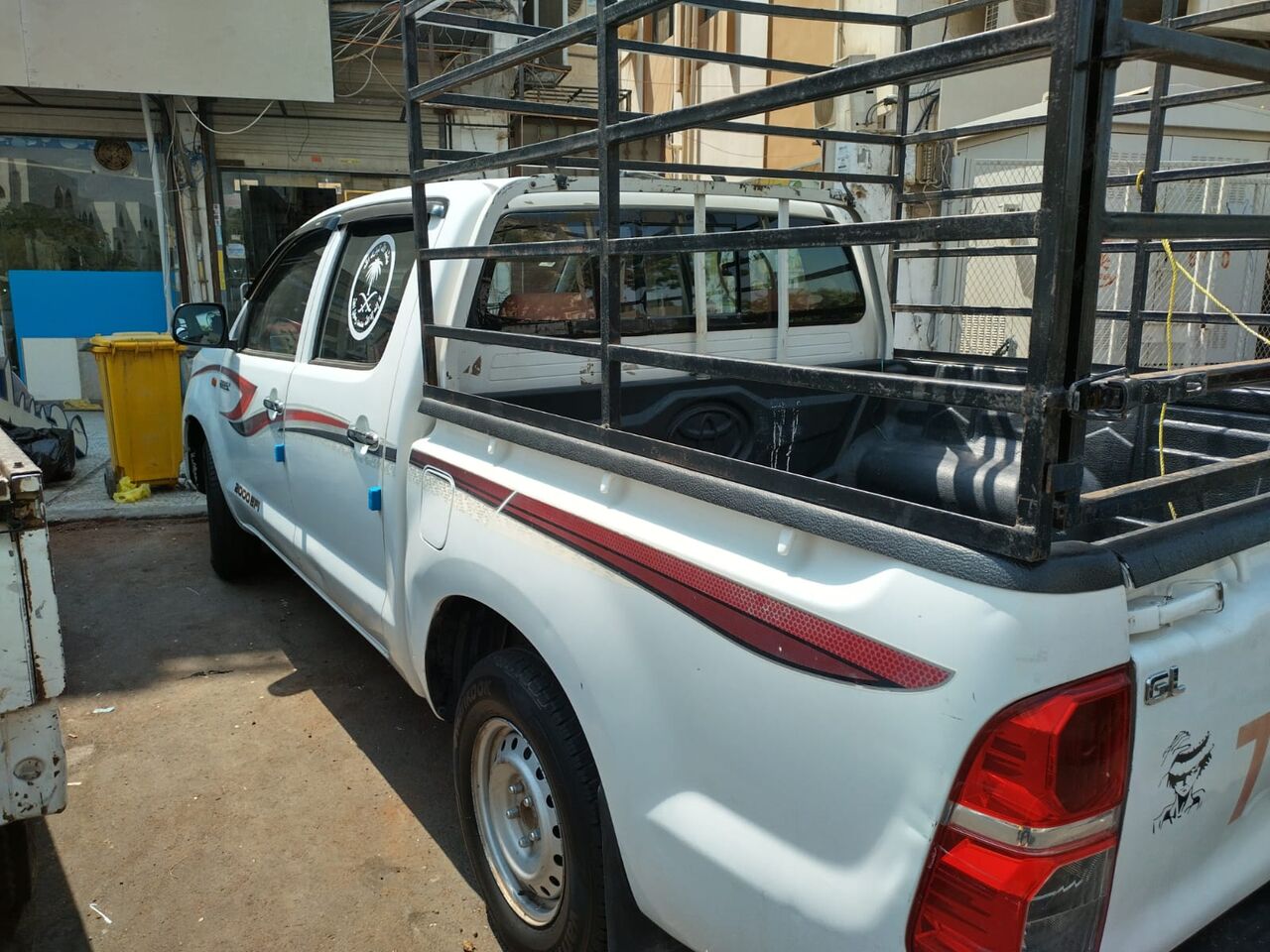 Jeddah, Vehicles, Cars & Trucks , SAR 45000,  Toyota Hilux,  2014,  Manual,  179150 KM,   For Sale