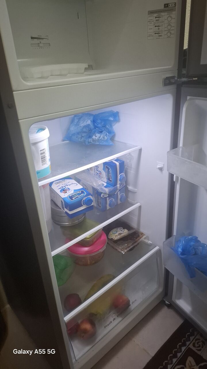 Dammam, Electronics, SAR 800,  800 Riyal New Fridge Big Size Hisense Refrigerator 5 Months Used New Condition