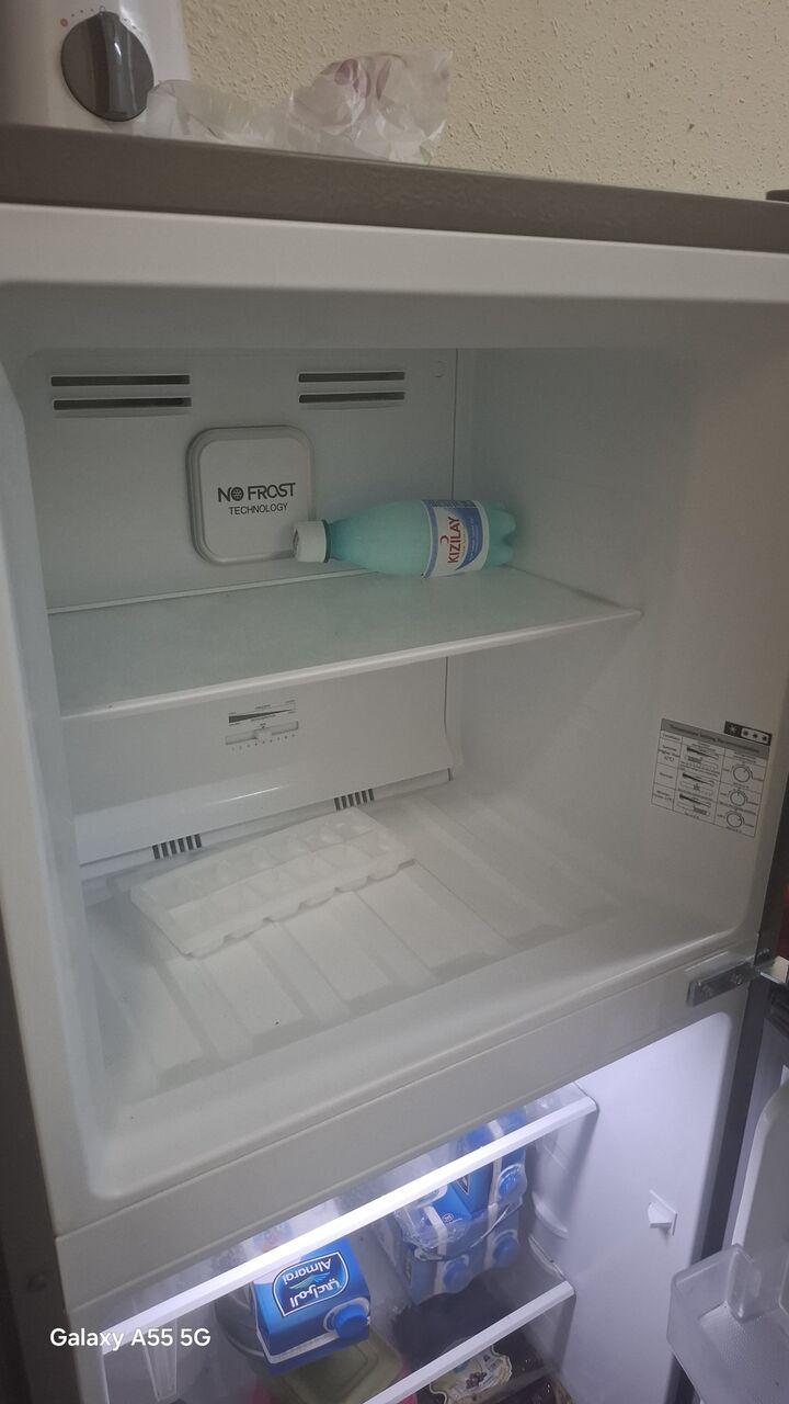 Dammam, Electronics, SAR 800,  800 Riyal New Fridge Big Size Hisense Refrigerator 5 Months Used New Condition