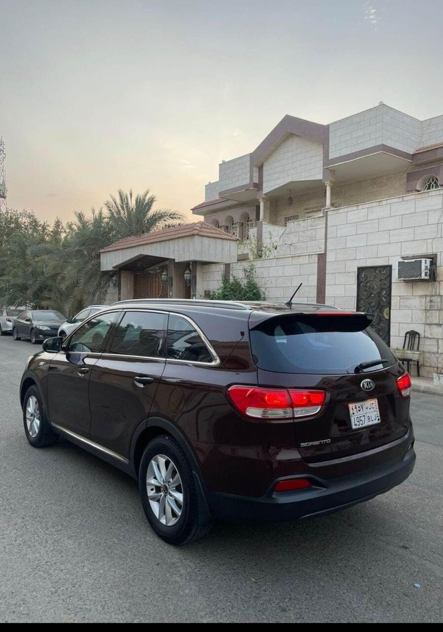 Jeddah, Vehicles, Cars & Trucks , SAR 36000,  Kia Sorento,  2016,  Automatic,  356 KM,  Kiya Sprento For Sale SR 36000