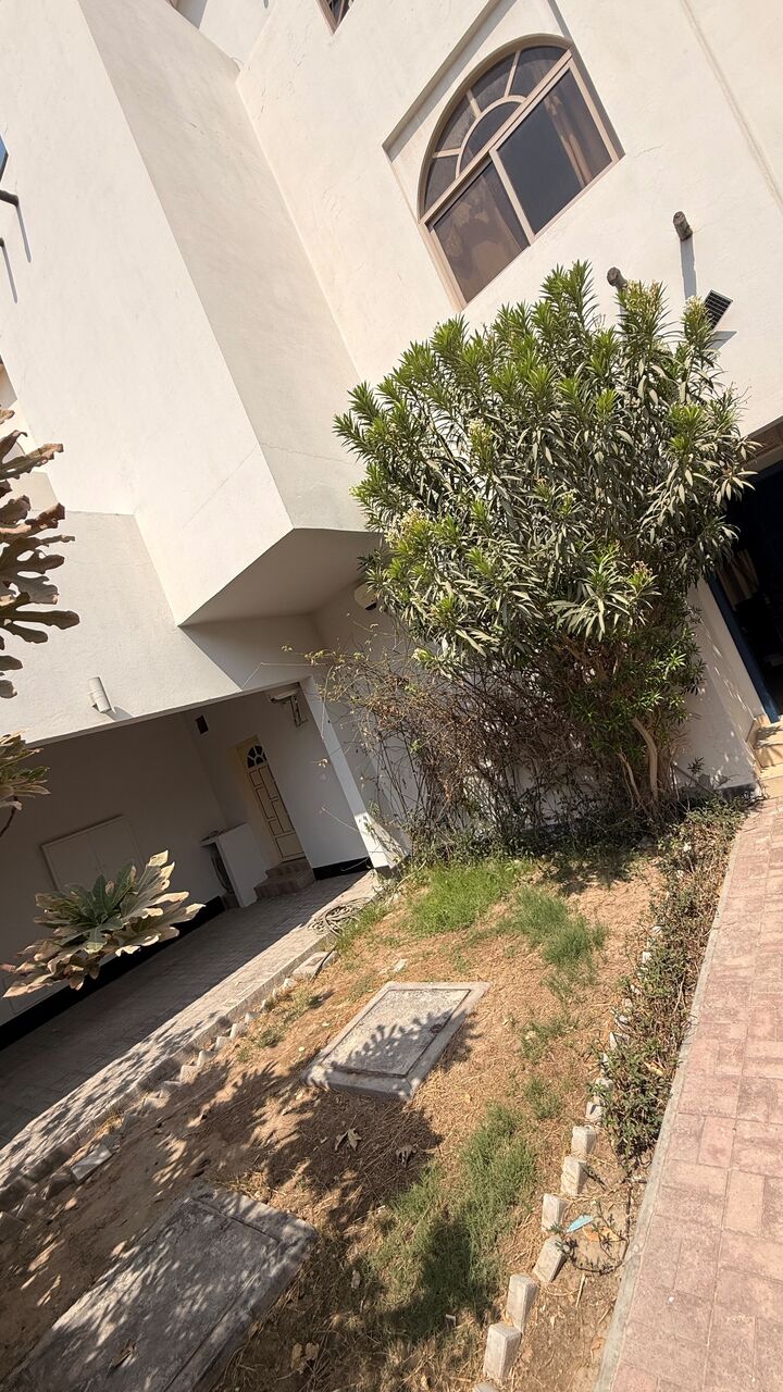 Saar, Villas, BHD 450,  للايجار فيلا في سار نص مفروش Rent Villa In Saar