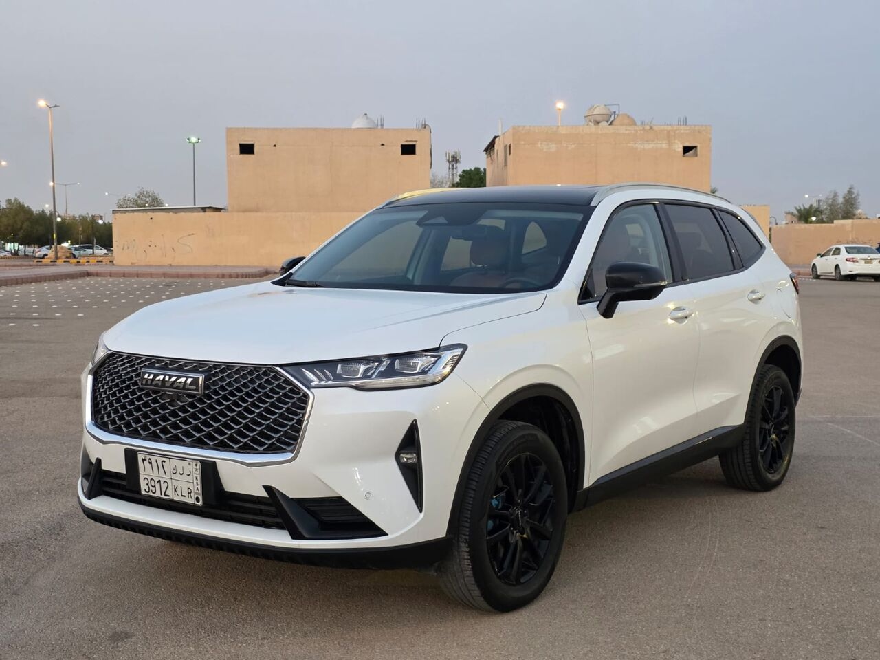 Riyadh, Vehicles, Cars & Trucks , SAR 65000,  Great Wall Haval H6 2024,  2024,  Automatic,  70000 KM,   Haval H6 Full Option 1st Owner