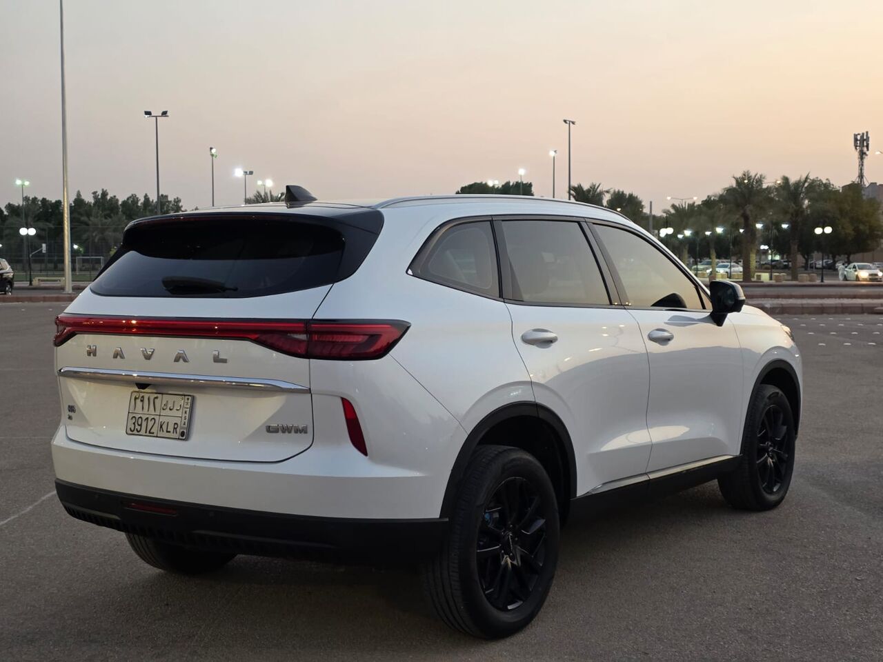 Riyadh, Vehicles, Cars & Trucks , SAR 65000,  Great Wall Haval H6 2024,  2024,  Automatic,  70000 KM,   Haval H6 Full Option 1st Owner