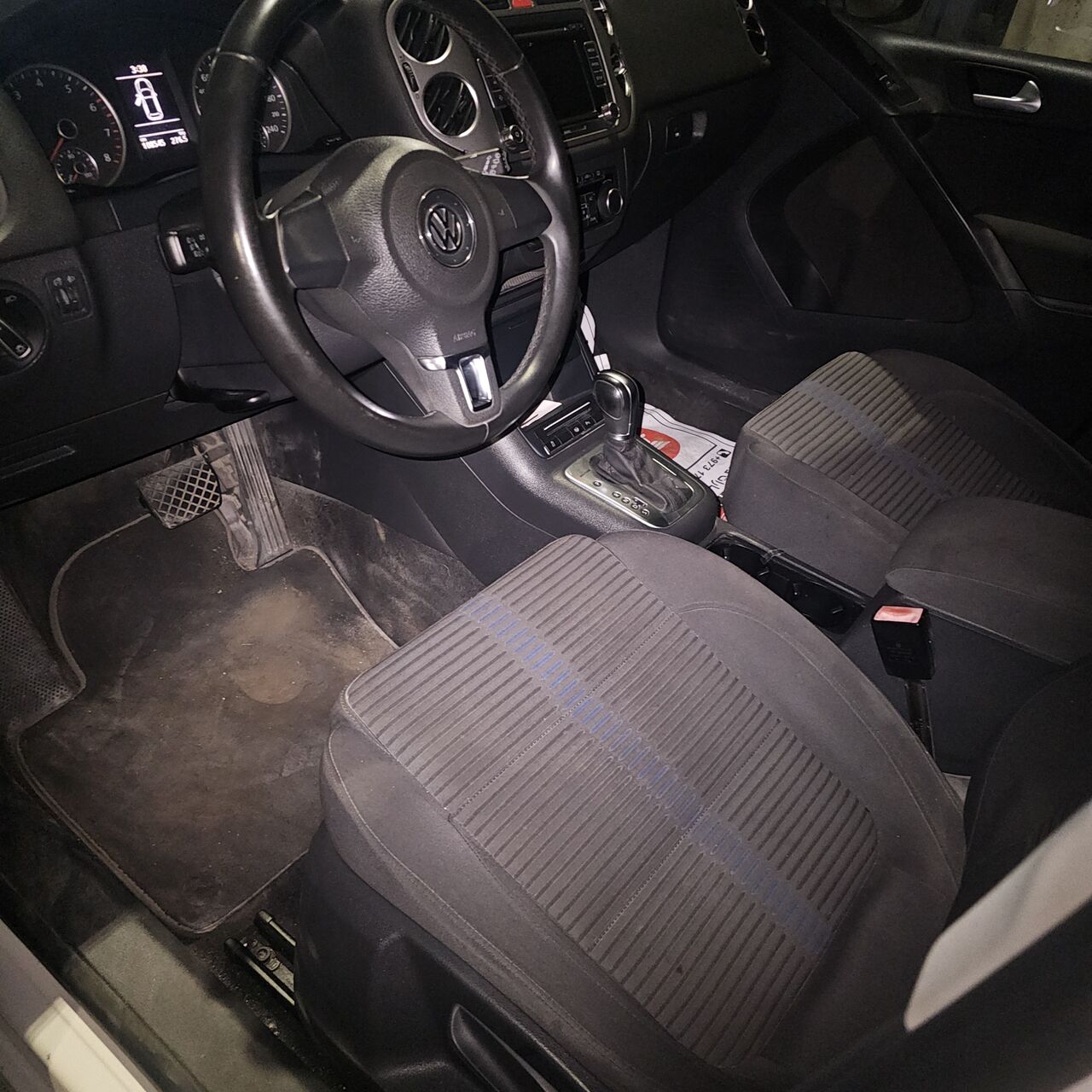Manama, Vehicles, Cars & Trucks , BHD 1350,  Volkswagen Tiguan,  2012,  Automatic,  10000 KM,  Urgent Sale Expat Leaving The Country