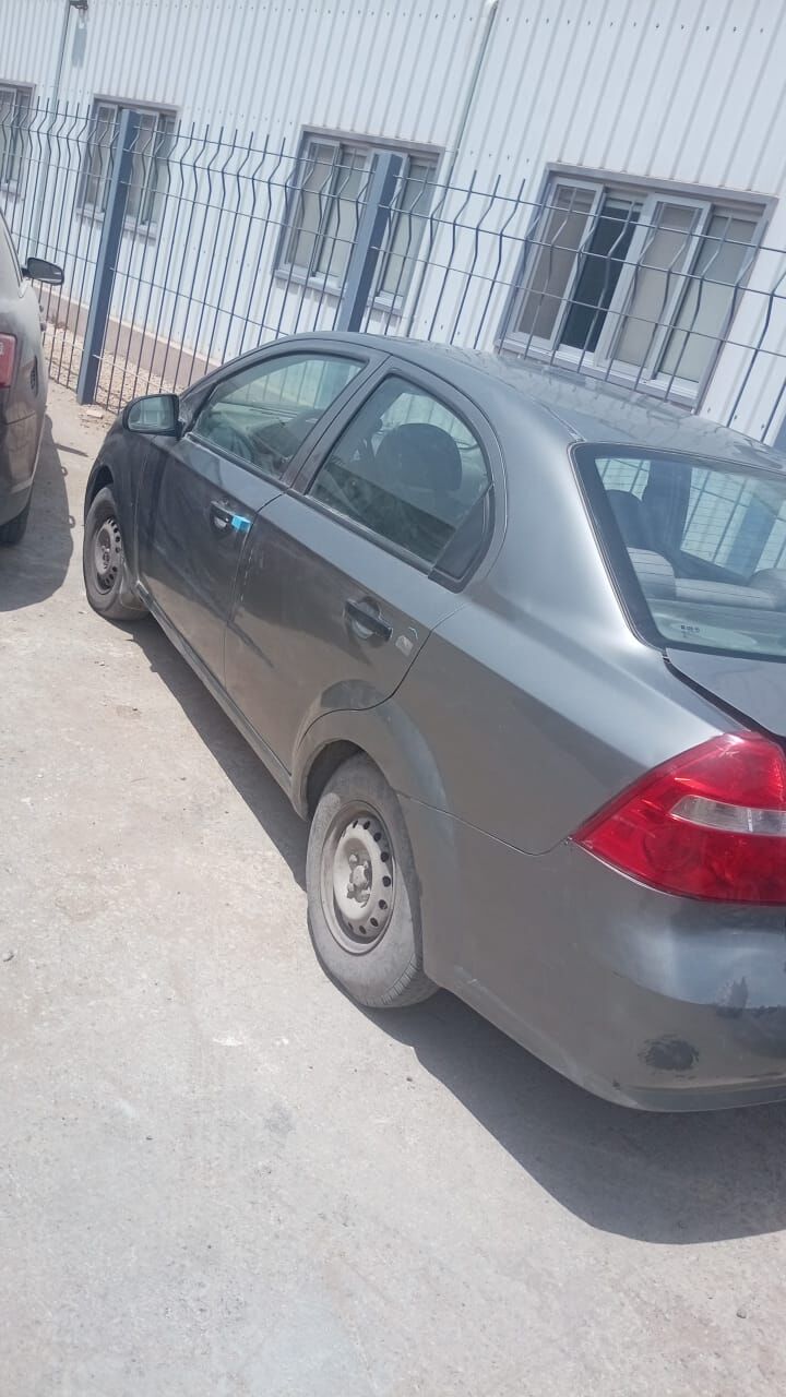 Riyadh, Vehicles, Cars & Trucks , SAR 5000,  Chevrolet 3500,  2011,  Manual,  200000 KM,   Chevrolet Aveo With  Transmission. I Used It For Deliveries For A Long Time, An
