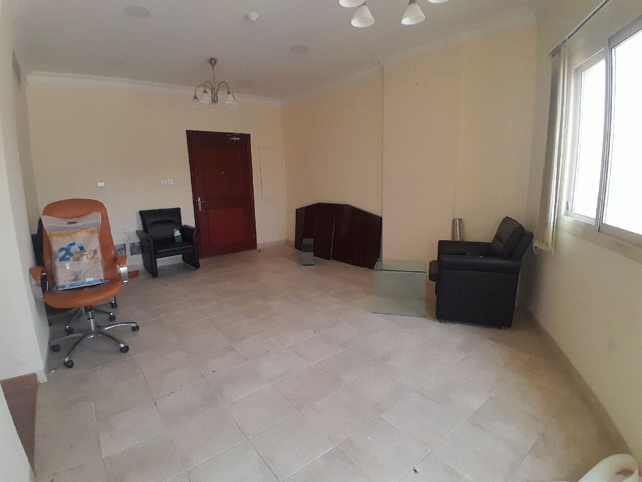 Gudaibiya, Apartments, Flats, Houses & Villas, BHD 270/month,  2 BR,  Gudaibiya :-  2BHK Commercial Flat On Rent