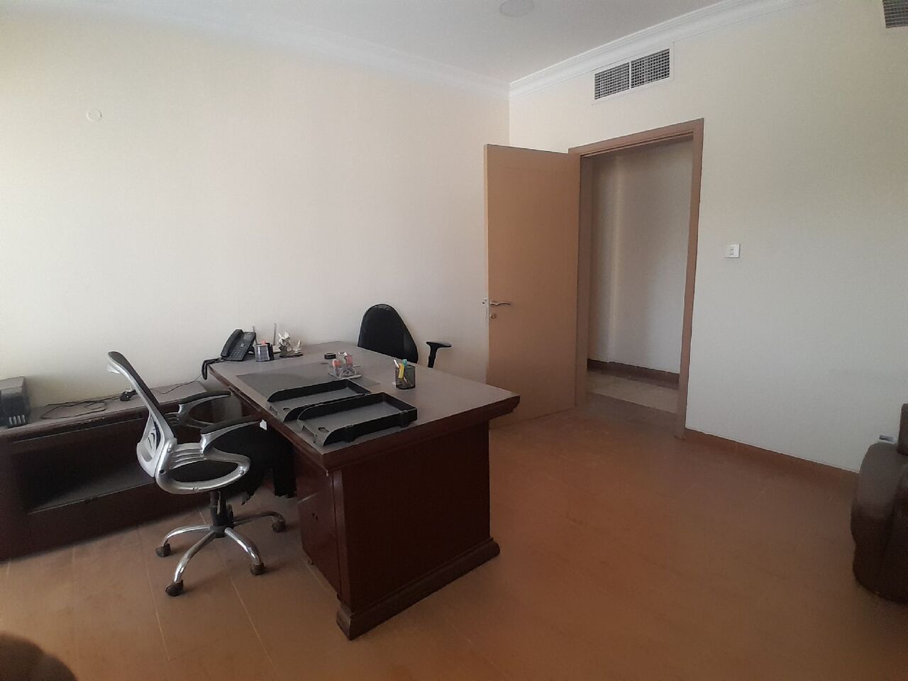 Gudaibiya, Apartments, Flats, Houses & Villas, BHD 270/month,  2 BR,  Gudaibiya :-  2BHK Commercial Flat On Rent