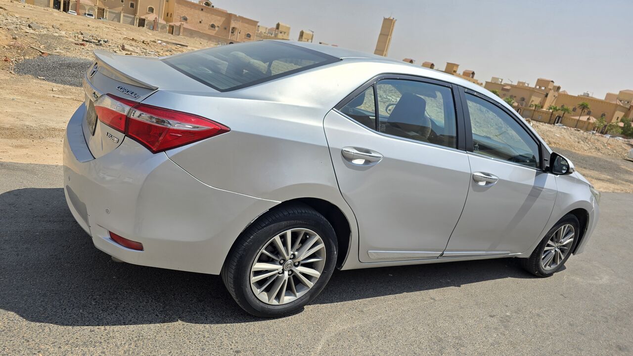 Al Malaz, Vehicles, Cars & Trucks , SAR 34000,  Toyota Corolla,  2015,  Automatic,  275350 KM,  Corolla 1.6 Gli