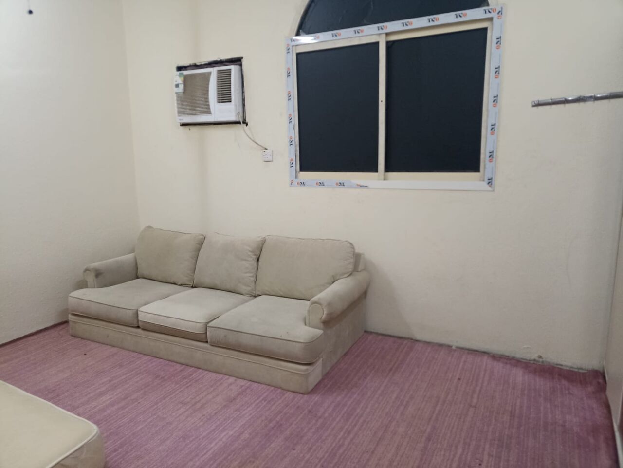 Riyadh, Apartments, Flats, Houses & Villas, SAR 1300/month,  Furnished,  1 BR,  One Furnished Room Available With Attached Kitchen And Toilet For Pakistani Family Only