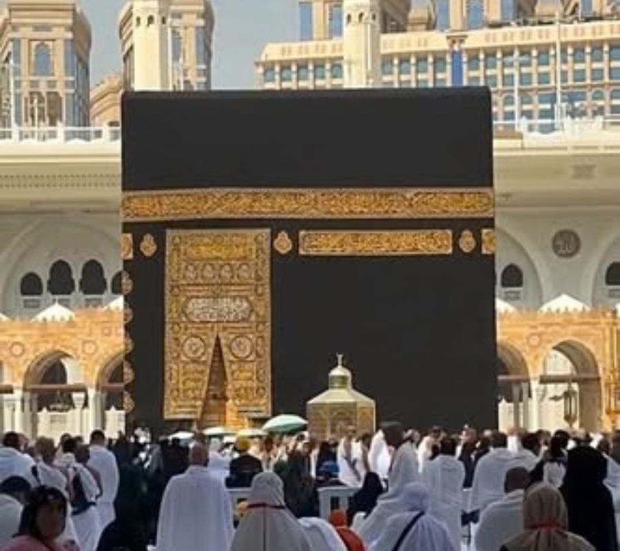 New York, Travel, Luxury Family Umrah Package &ndash; A Comfortable Spiritual Journey