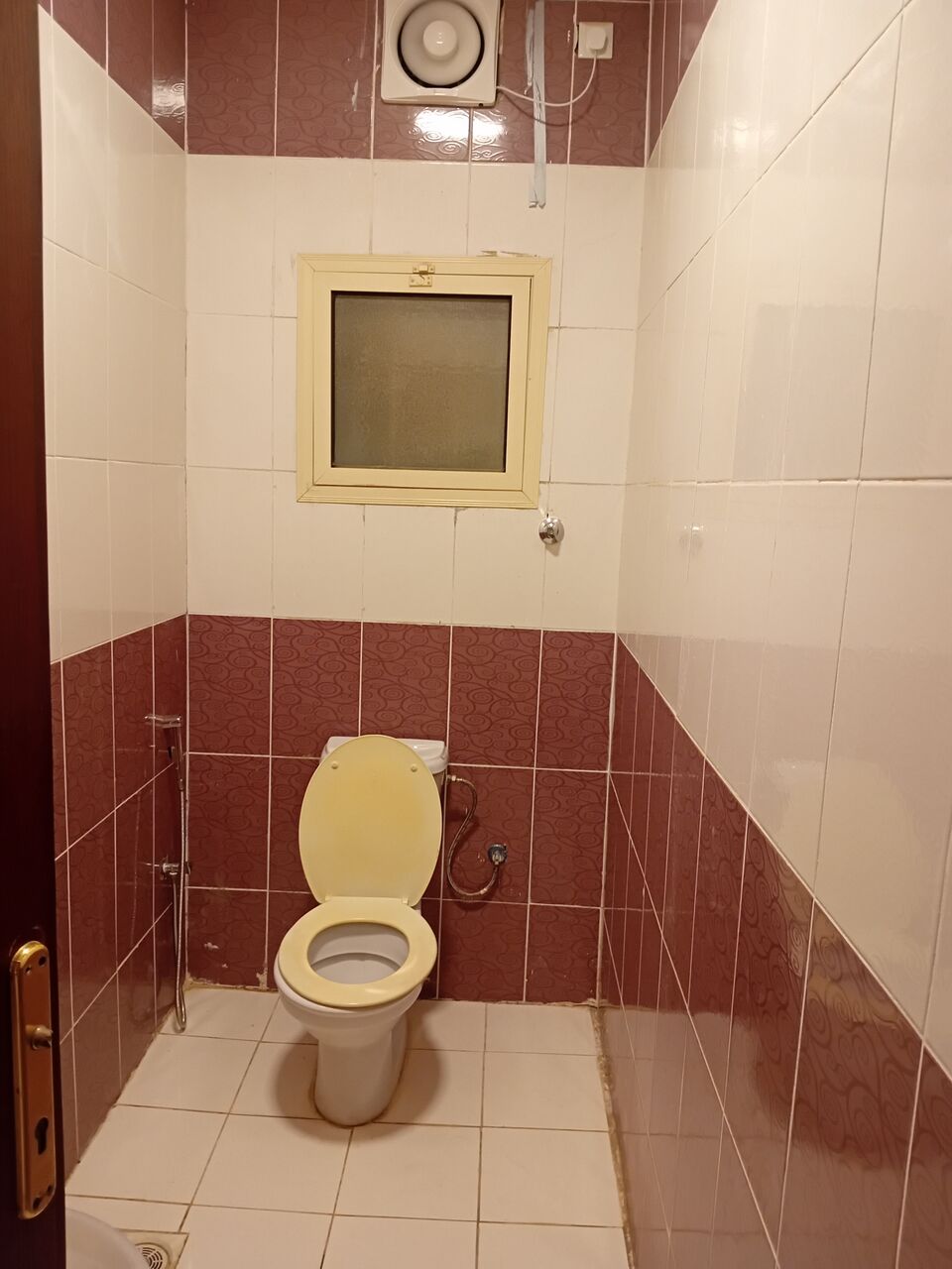 Yanbu, Rooms for Rent, SAR 450/month,  SAR 450/Month (Near Toyta Ishra) For A Singal Person