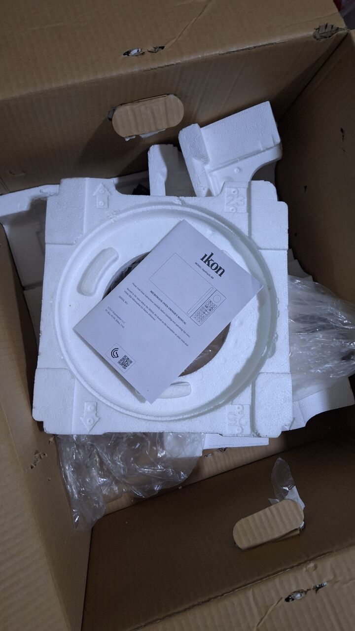 Al Aziziyah, Appliances, SAR 200,  Ikon Microwave Oven For Sale, Final Price 200SAR