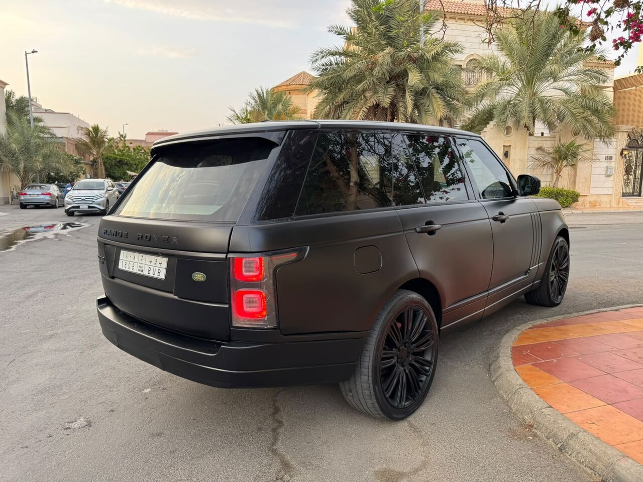 Jeddah, Vehicles, Cars & Trucks , SAR 80000,  Land Rover Range Rover,  2013,  Automatic,  203000 KM,  Range Rover Vogue SE Super Charge