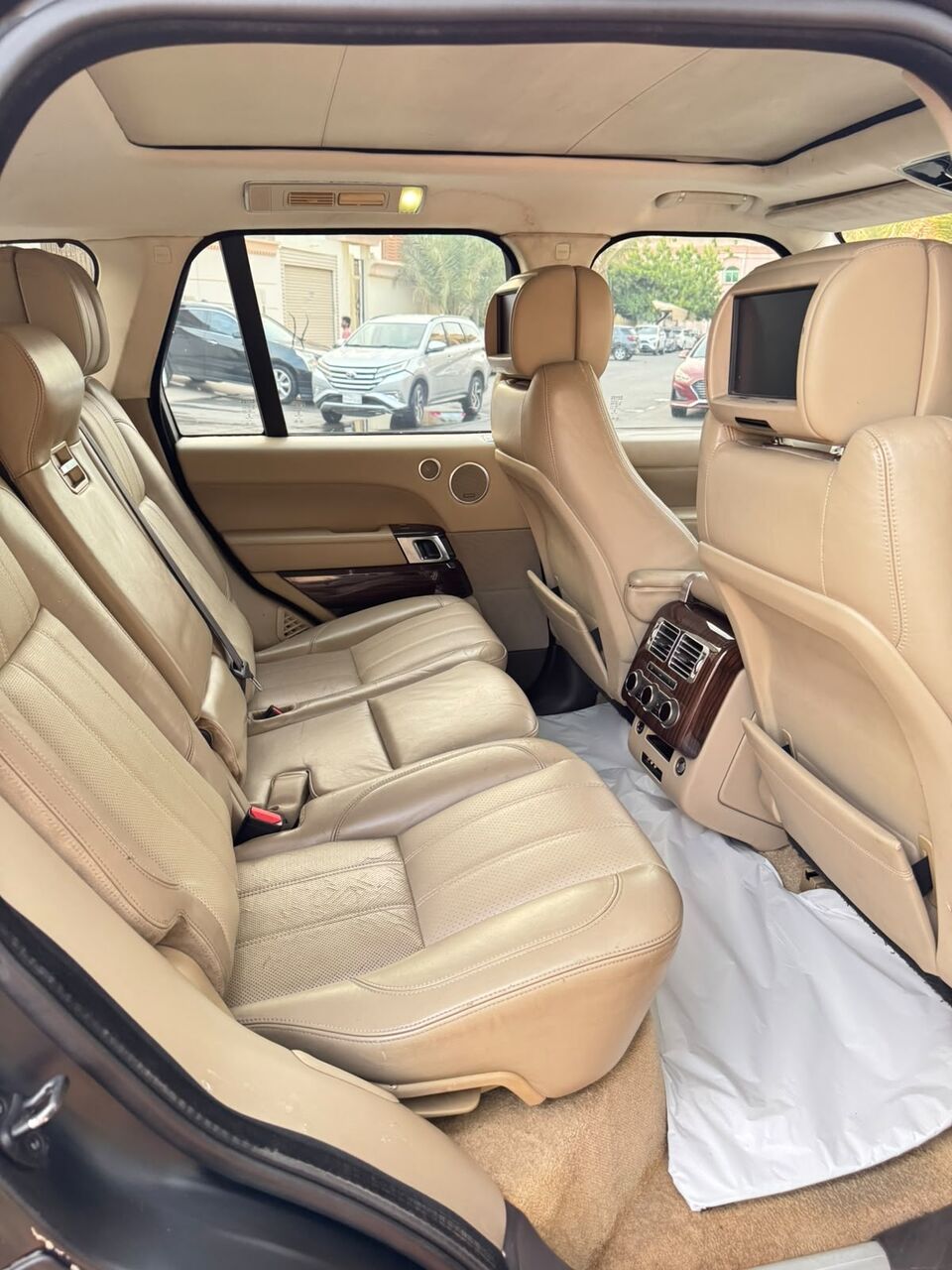 Jeddah, Vehicles, Cars & Trucks , SAR 80000,  Land Rover Range Rover,  2013,  Automatic,  203000 KM,  Range Rover Vogue SE Super Charge