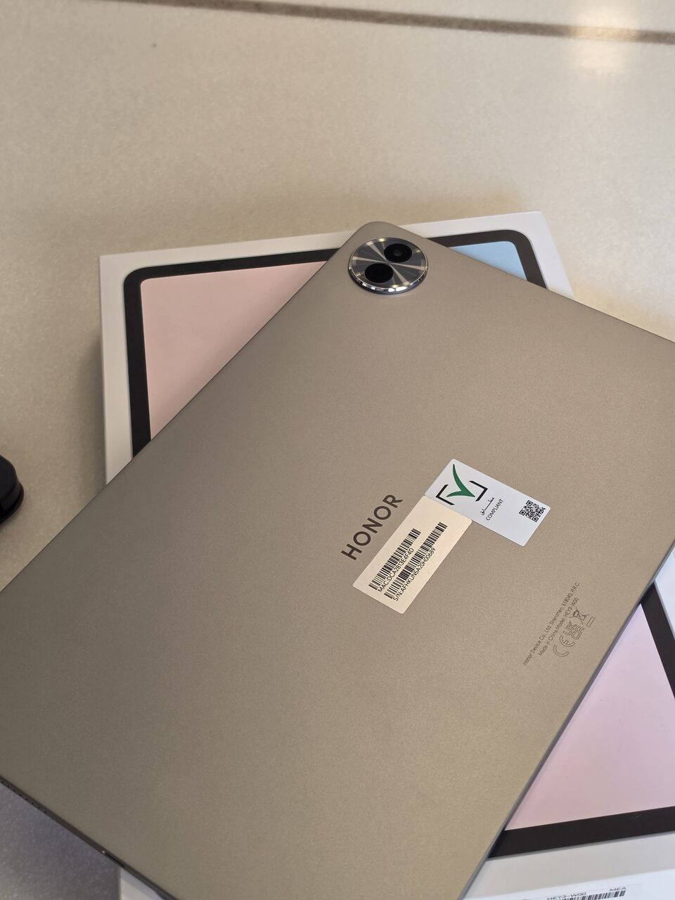 Dammam, Mobile Phones, SAR 1300,  Honor Pad 10 Keyboard