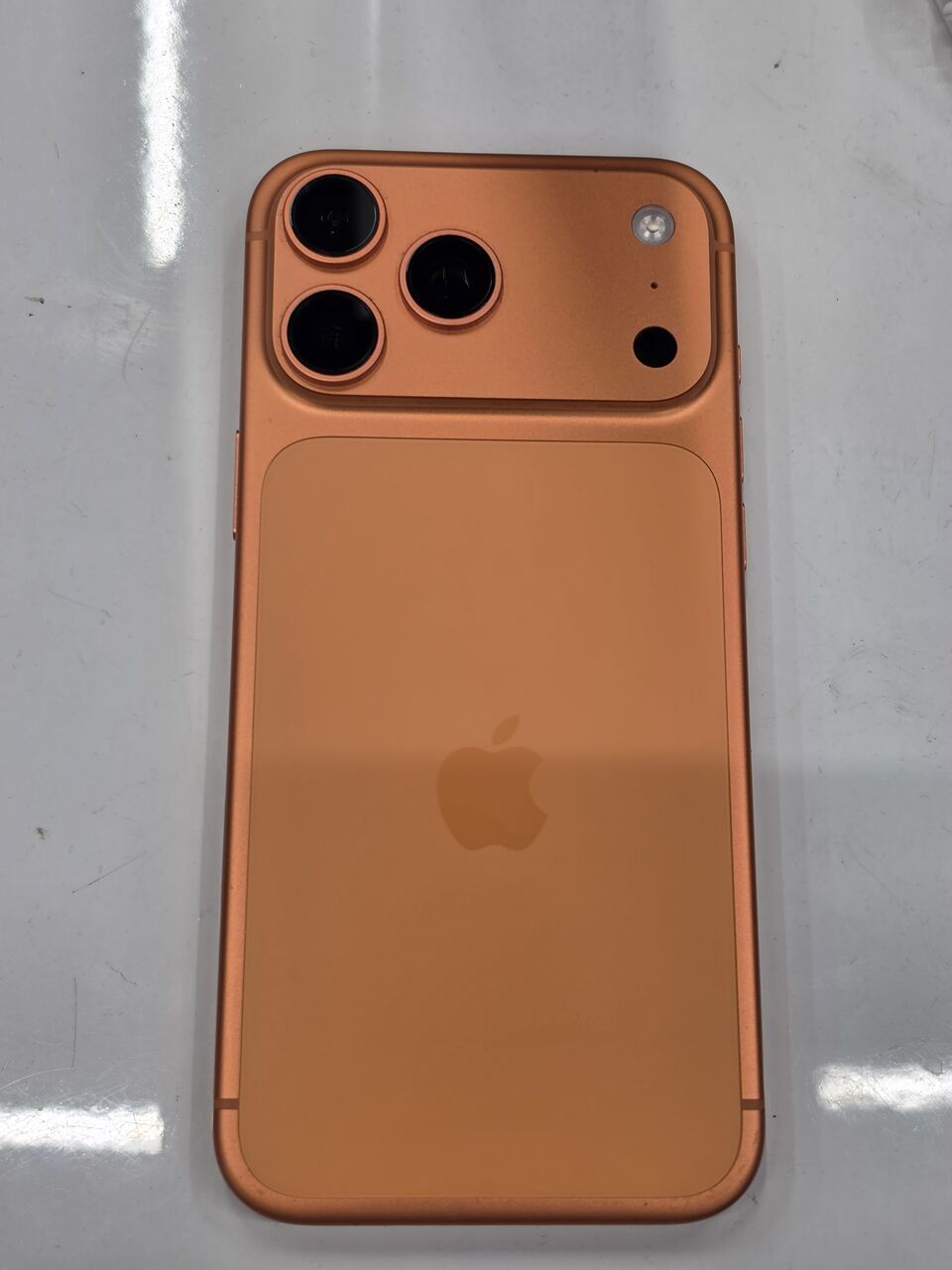 Dammam, Mobile Phones, SAR 3900,  IPhone 17pro Max