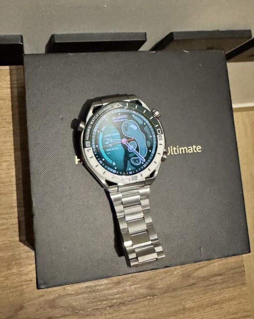 King Abdullah Financial District, Watches, SAR 1500,  Huawei Watch Ultimate (green)