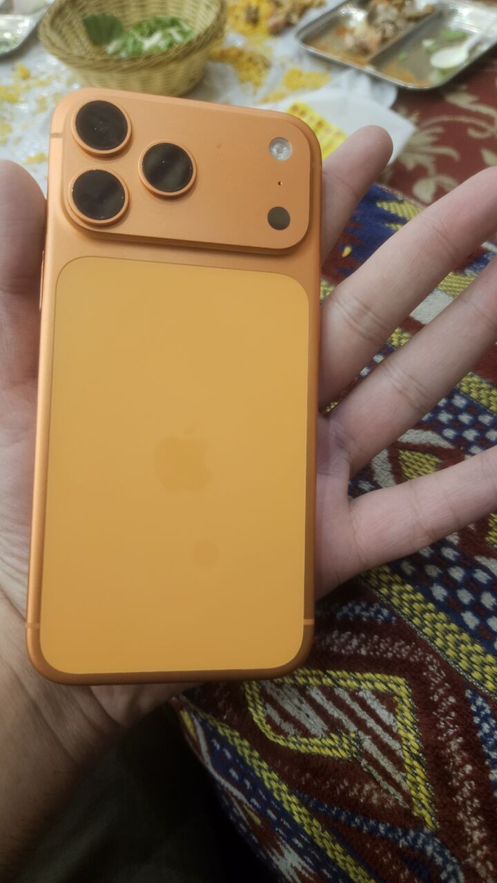 Madinah, Mobile Phones, SAR 4600,  Iphone 17 Pro Max.UK Variant Physics Dual Sim. Battery Health 100%