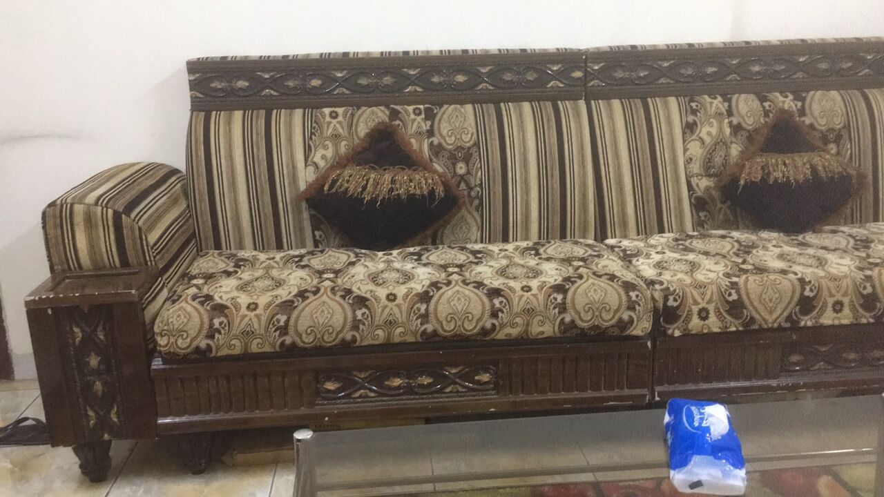 Dammam, Furniture, SAR 500,  Sofa Set & Single Bed For Sale !!