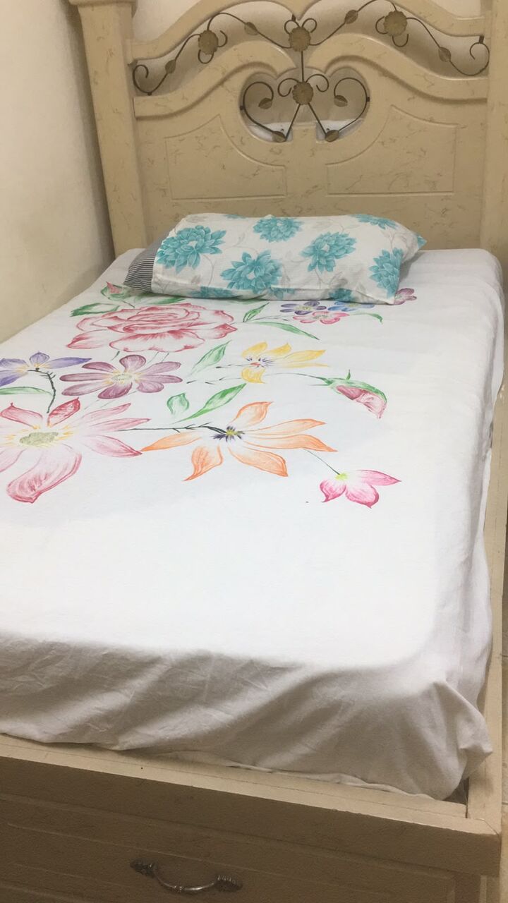 Dammam, Furniture, SAR 500,  Sofa Set & Single Bed For Sale !!