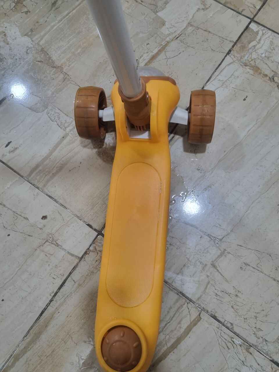 Al Thuqbah, Appliances, SAR 40,  3-Wheel Foldable Toddler Scooter With Lights & Music &ndash; Khobar (Good Condition)