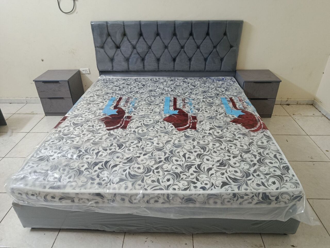 Jeddah, Furniture, SAR 1,  New Complete Bedroom Set For Sale